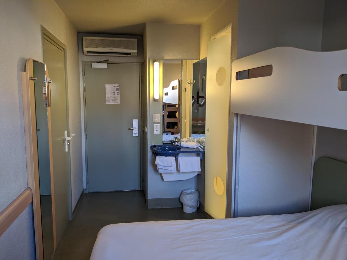 Ibis Budget Saint-Omer Centre Exterior foto